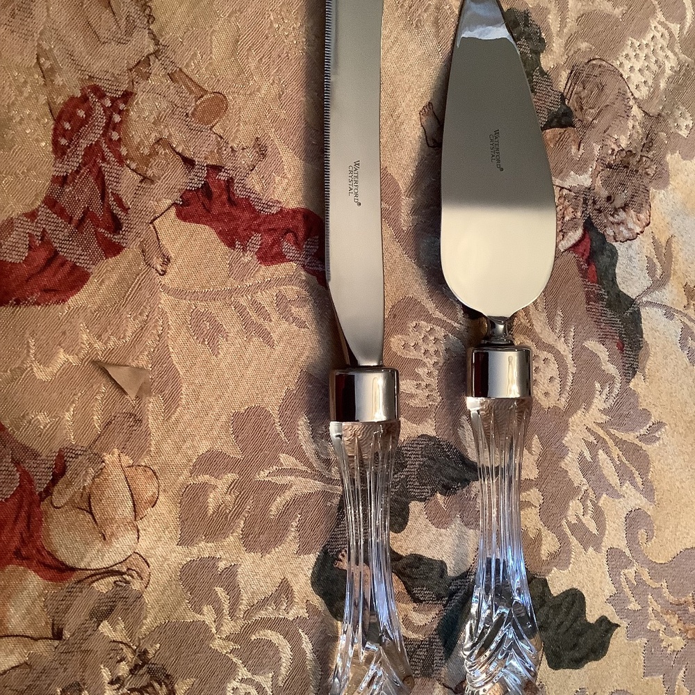 WATERFORD CRYSTAL KNIFE AND CAKE SERVER,never used,excellent  condition,